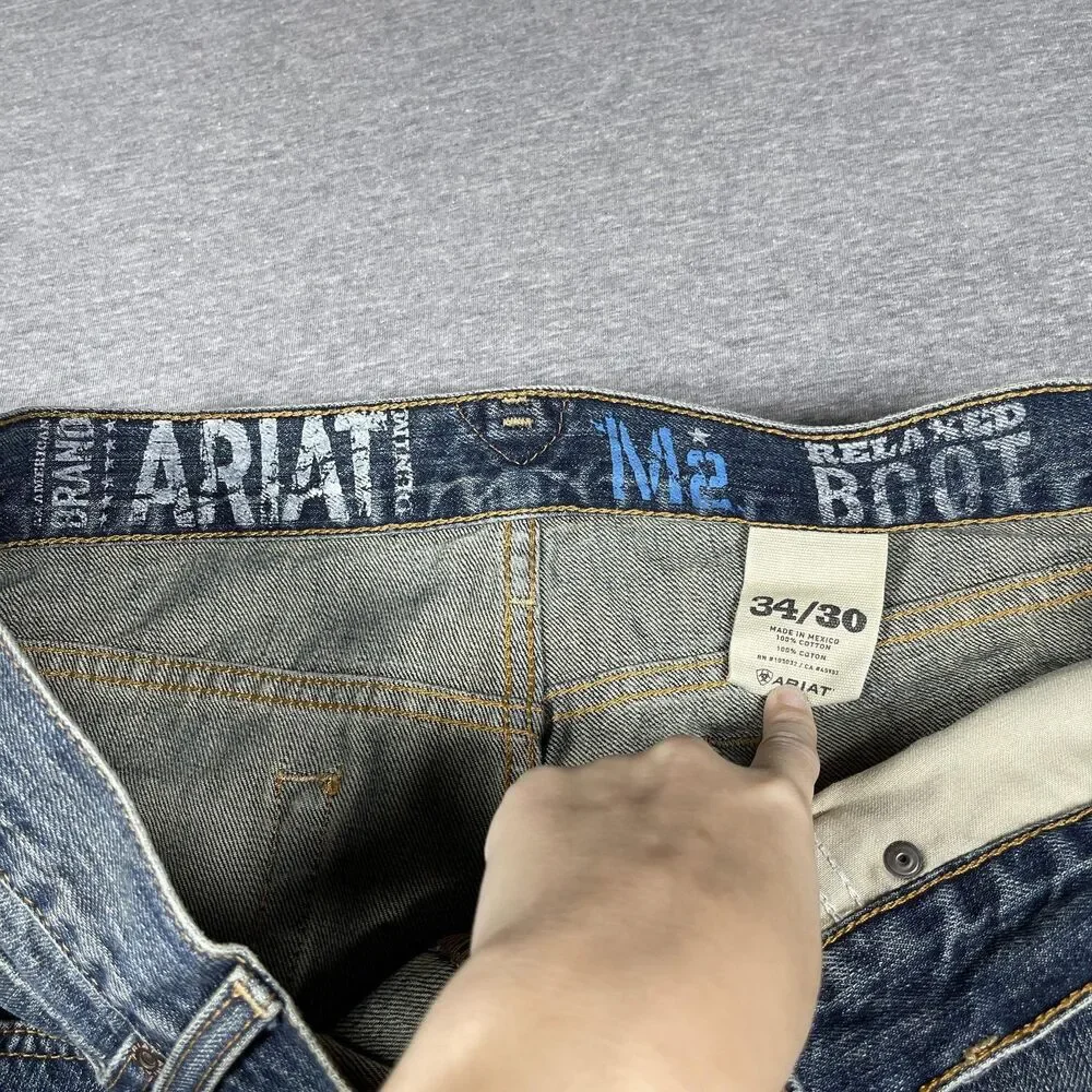Ariat M2 Jeans Mens 35x29 Blue Medium Wash Relaxed Boot Bootcut Western Cowboy